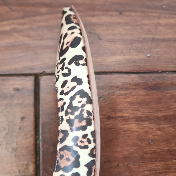 Manolo Blahnik animal print flats - Picture 8 of 8